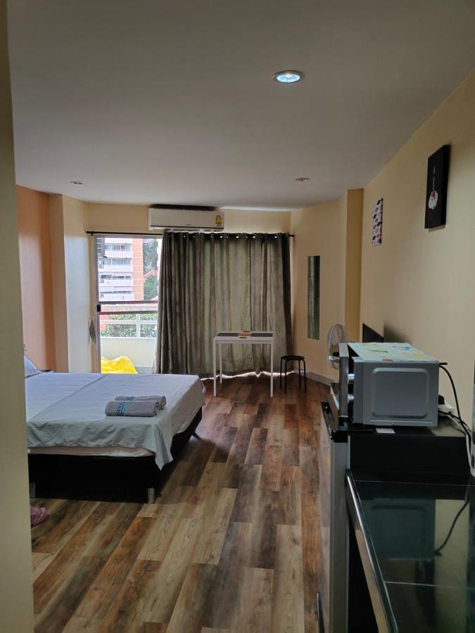 View Talay 1B By Fernando Apartment Pattaya Luaran gambar