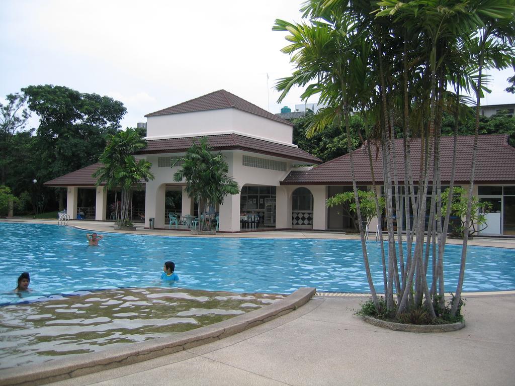 View Talay 1B By Fernando Apartment Pattaya Luaran gambar
