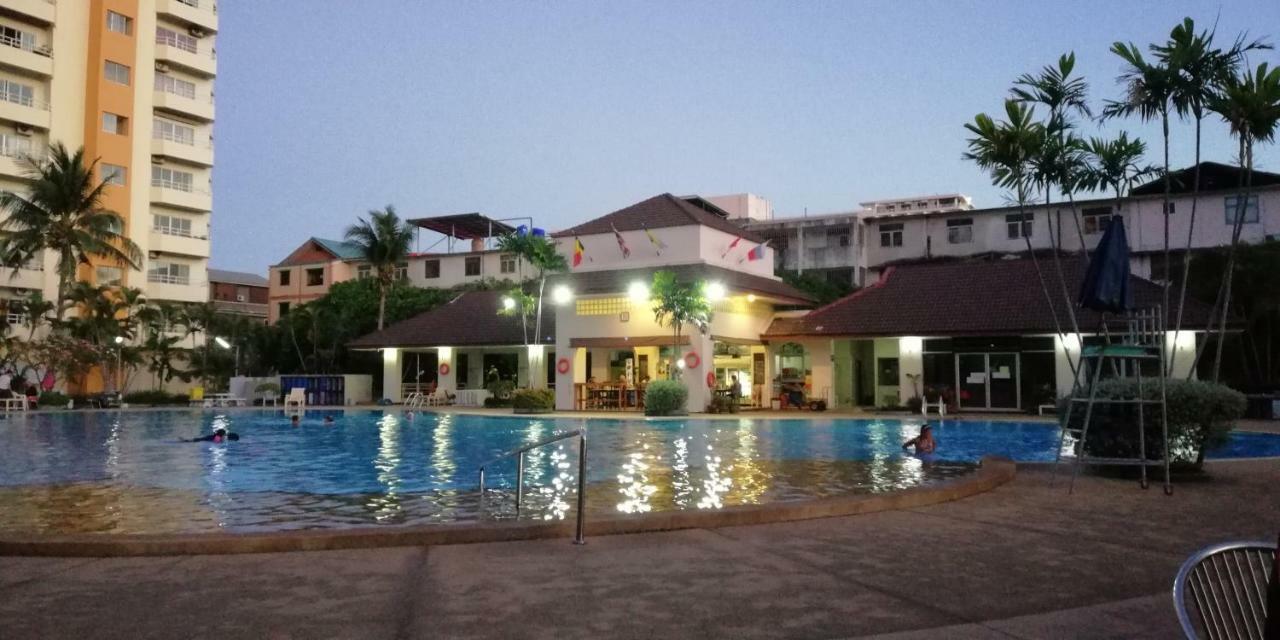 View Talay 1B By Fernando Apartment Pattaya Luaran gambar